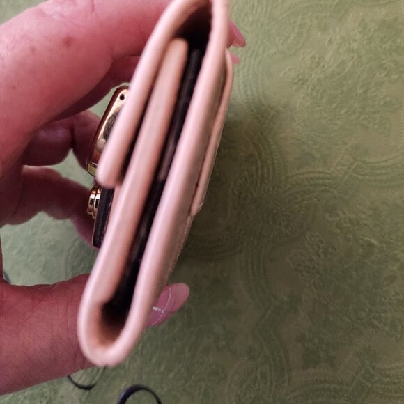 Gucci Key Case - Picture 3 of 11